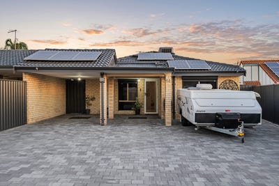 /international/au/6b-marden-street-marangaroo-wa-151330636/
