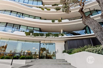 /international/au/307-1-plowman-place-frankston-vic-151002988/
