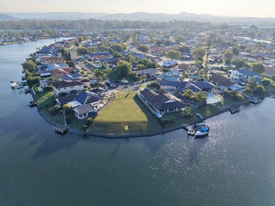 /international/au/43-glenwater-crescent-helensvale-qld-204461896/