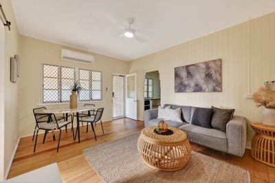 /international/au/111-fulham-road-gulliver-qld-150857216/