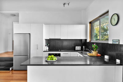 /international/au/13a-aranda-drive-frenchs-forest-nsw-152265968/