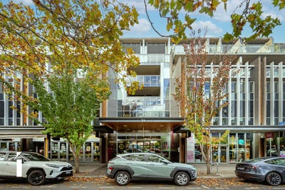 /international/au/420-24-lonsdale-street-braddon-act-151194264/