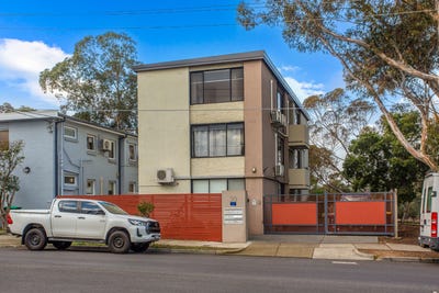 /international/au/5-30-pearson-street-brunswick-west-vic-148374464/