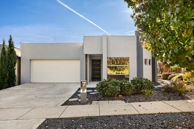 /international/au/7-kubbadang-street-ngunnawal-act-151336184/