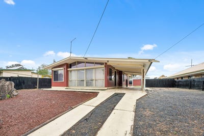 /international/au/8-north-terrace-karoonda-sa-151545916/