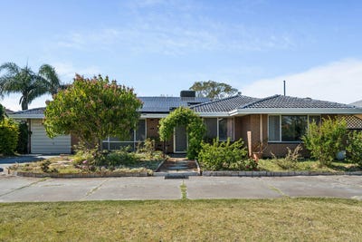 /international/au/11-reach-place-huntingdale-wa-152589672/