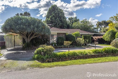 /international/au/6-north-crescent-byford-wa-148468452/