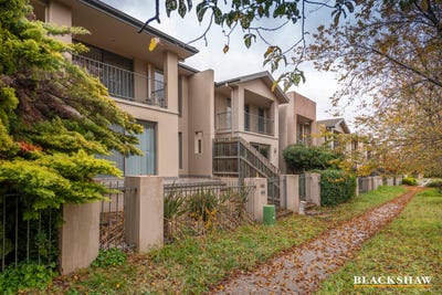 /international/au/302-anthony-rolfe-avenue-gungahlin-act-151276724/