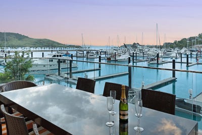 /international/au/pavillions-3-1-airport-drive-hamilton-island-qld-150772372/