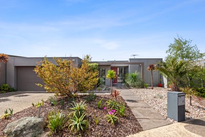 /international/au/14-headland-drive-torquay-vic-152466336/