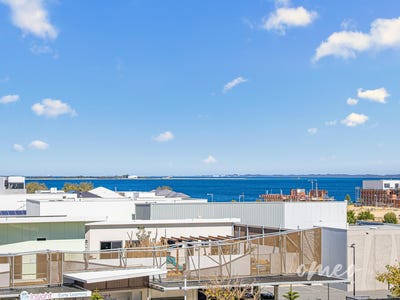 /international/au/39-77-orsino-boulevard-north-coogee-wa-151171820/