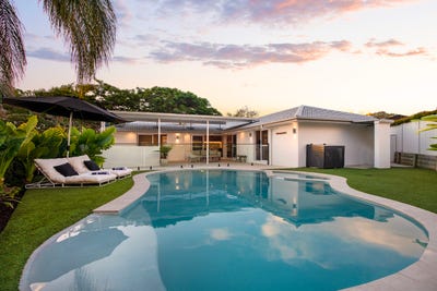 /international/au/16-mackay-place-burleigh-waters-qld-151322084/