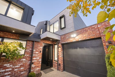 /international/au/3-33-mcmahon-road-reservoir-vic-151329416/