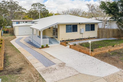 /international/au/8-dalton-street-clinton-qld-152613024/