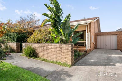 /international/au/2-197-waverley-road-mount-waverley-vic-151303568/