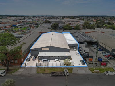 /international/au/12-blaxland-avenue-thomastown-vic-505116784/
