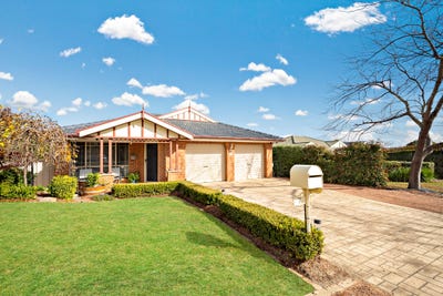 /international/au/7-yantara-street-amaroo-act-151212860/