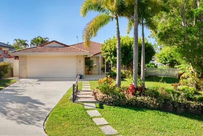 /international/au/2-freeman-court-tewantin-qld-148480284/