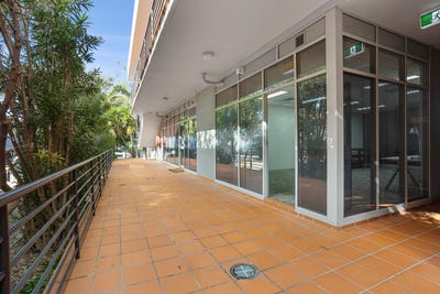 /international/au/3-2-victor-road-brookvale-nsw-505143044/