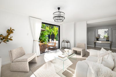 /international/au/11-45-53-ocean-avenue-newport-nsw-152457244/
