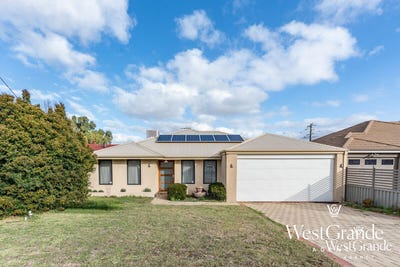 /international/au/1b-rathbone-road-riverton-wa-151283988/