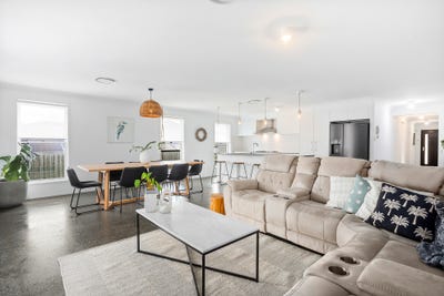 /international/au/6-tomerong-street-tullimbar-nsw-148578160/
