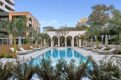 /international/au/g44-1-airlie-street-claremont-wa-148488196/
