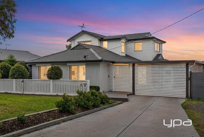 /international/au/8-nelson-street-darley-vic-151522996/