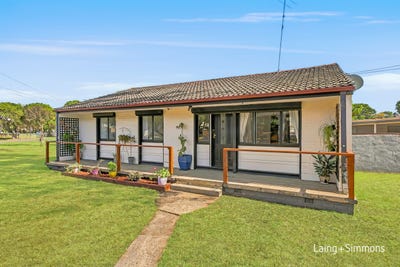 /international/au/46-waitaki-street-lethbridge-park-nsw-152619020/
