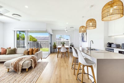 /international/au/13-black-swan-circuit-maroochy-river-qld-152618840/