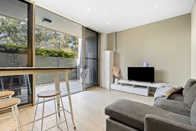/international/au/68-16-boondah-road-warriewood-nsw-152559056/