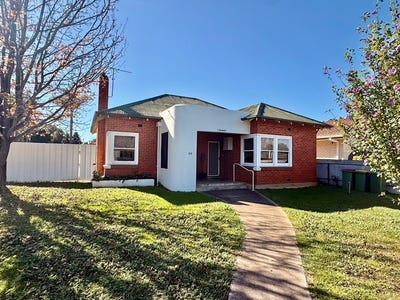 /international/au/20-mary-street-corowa-nsw-151215520/