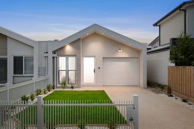/international/au/4-basil-street-dromana-vic-150732880/