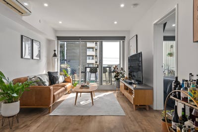 /international/au/202-100-plenty-road-preston-vic-151357644/