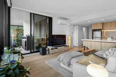/international/au/307-1-plowman-place-frankston-vic-151002988/