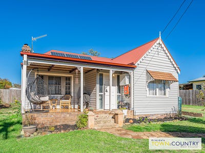 /international/au/50-mann-street-armidale-nsw-151328612/