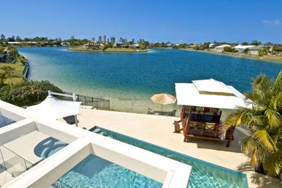 /international/au/11-lamb-street-broadbeach-waters-qld-148608236/?lang=de