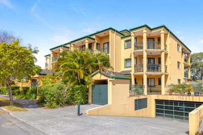 /international/au/2-12-spendelove-avenue-southport-qld-152528564/
