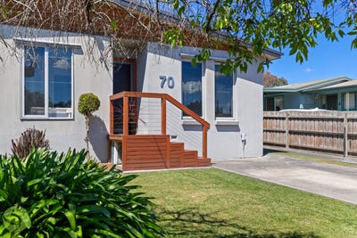 /international/au/70-chamberlain-road-newborough-vic-152690864/