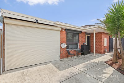 /international/au/7a-pyalong-crescent-dallas-vic-150979808/