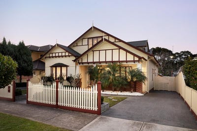 /international/au/54-parkstone-avenue-pascoe-vale-south-vic-148489056/