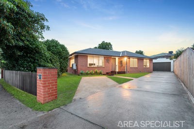 /international/au/12-sassafras-drive-frankston-vic-151302208/