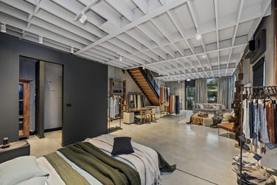 /international/au/216b-hall-street-spotswood-vic-504860800/?lang=zh-cn