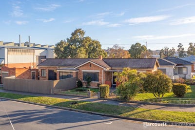 /international/au/79-guy-street-kings-meadows-tas-151475752/