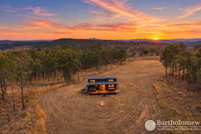 /international/au/access-road-moorang-qld-700428460/