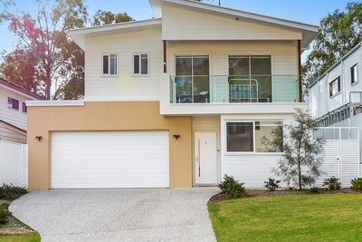 /international/au/3-hillsea-court-arundel-qld-151339252/