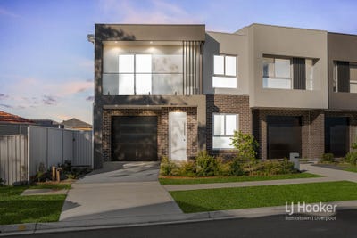 /international/au/4-47-thompson-avenue-moorebank-nsw-148723244/