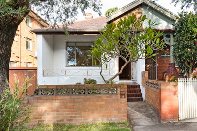 /international/au/11-ward-avenue-canterbury-nsw-151416708/