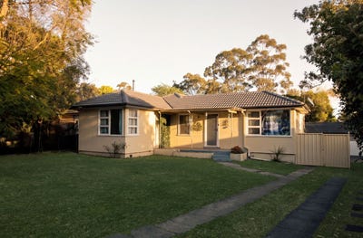 /international/au/37-brudenell-avenue-leumeah-nsw-152595288/