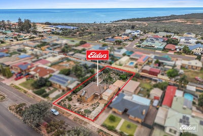 /international/au/107-broadbent-terrace-whyalla-sa-151223452/